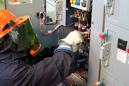 NFPA 70B - Norma para el Mantenimiento de Equipos Eléctrico...